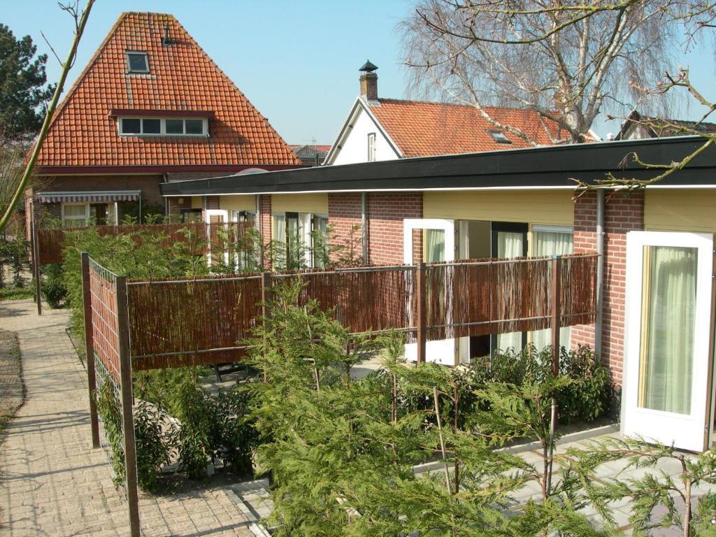 Pension Kamperland Exteriér fotografie